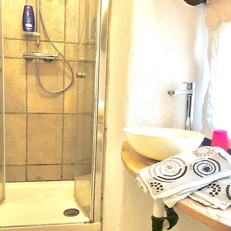 One Bedroom With View Terrace And Wifi At 2 Km Away From The